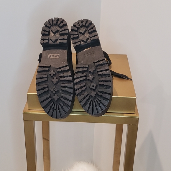 Black combat style boots - Picture 3 of 3